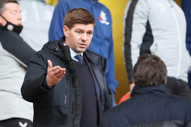 Steven Gerrard, Head Coach of Rangers speaks to a member of the officials prior to to the Cinch Scottish Premiership match between Motherwell FC and Rangers FC at Fir Park on October 31, 2021 in Motherwell, Scotland. (Photo by Ian MacNicol/Getty Images)