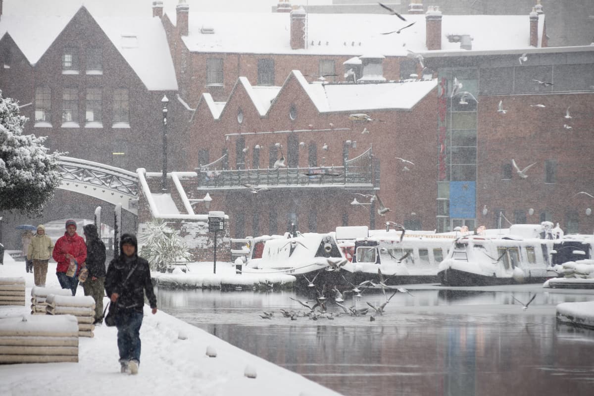 Snow In Midlands Will it snow in Birmingham & West Midlands again in 2024?
