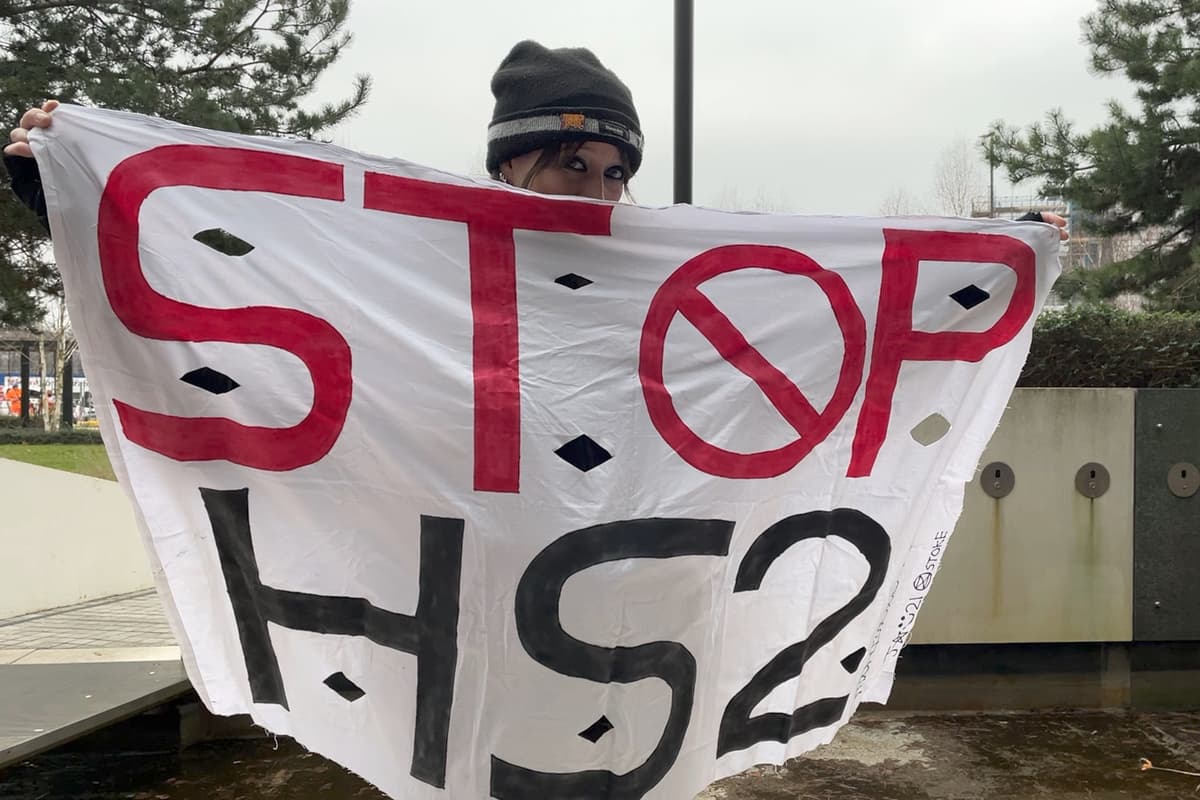 Hs2 Line Protests HS2: protests in Birmingham as Bill to extend to Manchester is laid in ...
