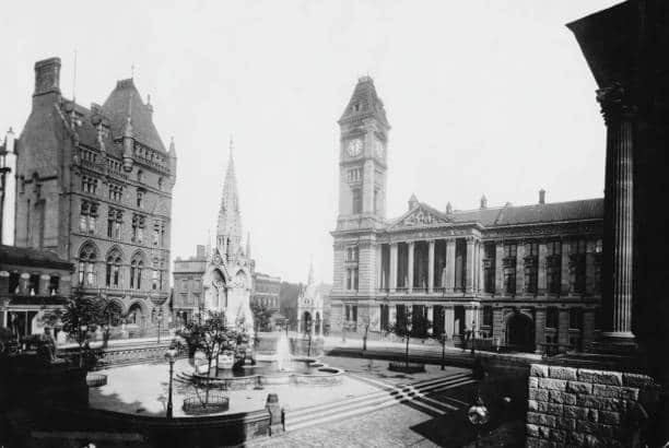 Birmingham Museum & Art Gallery (right) in Chamberlain Square, Birmingham, circa 1900. Picture: Hulton Archive/Getty Images.