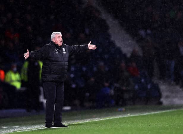 <p>Steve Bruce, Manager of West Bromwich Albion reacts during the Sky Bet Championship match between West Bromwich Albion and AFC Bournemouth at The Hawthorns on April 06, 2022 in West Bromwich, England.</p>