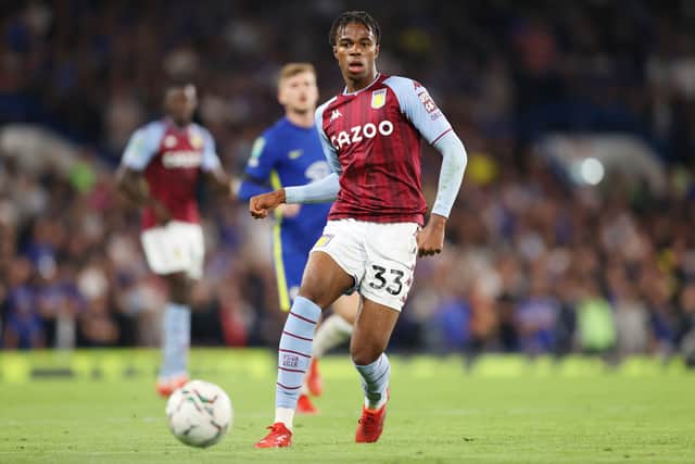 Barcelona are thought to be in pole position to sign Aston Villa prospect Carney Chukwuemeka. The 18-year-old has refused so sign a new deal with the Premier League club. (Fabrizio Romano)