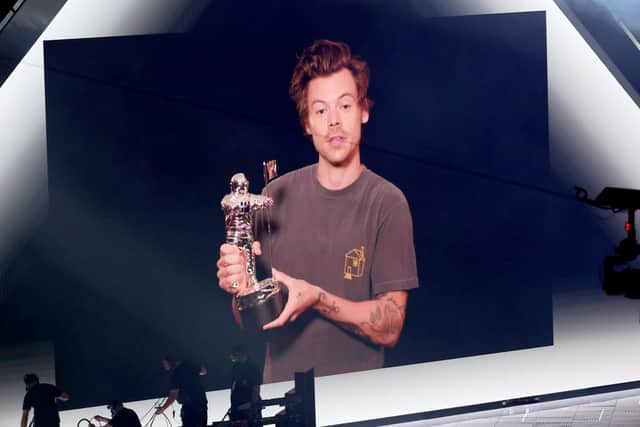 Harry Styles accepts the Album of the Year award for Harry’s House at the 2022 MTV Video Music Awards