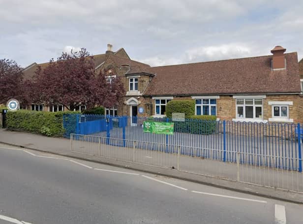 <p>A six-year-old pupil from Ashford Church of England School has died after falling ill with Group A streptococcal infection. </p>