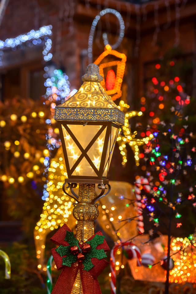 UK’s ‘craziest Christmas lights’ in Finstall, Bromsgrow, Worcestershire