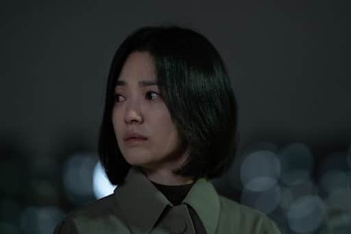 Song Hye Kyo in The Glory (Photo - Graphyoda | Netflix)