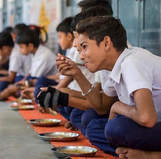 Dhishoom, Magic and The Akshaya Patra Foundation fed 15m children