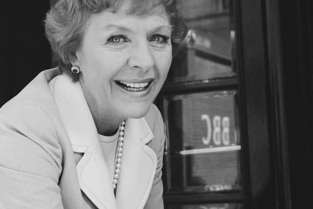English actress Noele Gordon (1919 - 1985), UK, 22nd August 1974. (Photo by M. McKeown/Express/Hulton Archive/Getty Images)