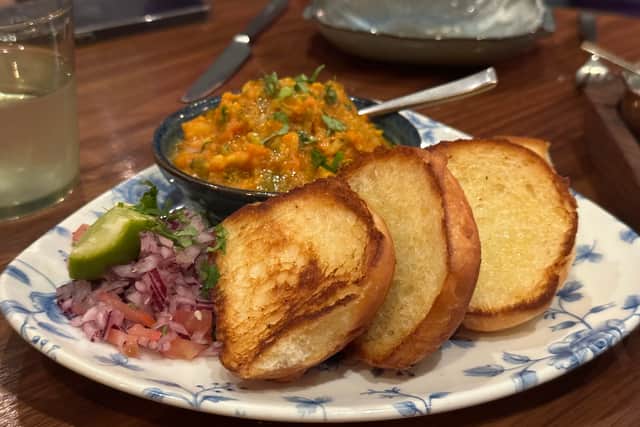 Neither of us had tried pau bhaji before, but the pau buns were delightfully fluffy and the Mumbai vegetable street curry complimented them excellently