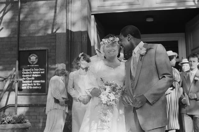Dawn French and Lenny Henry at their wedding at St Paul's, Covent Garden, London, 21st October 1984. (Photo by Reg Burkett/Daily Express/Hulton Archive/Getty Images)