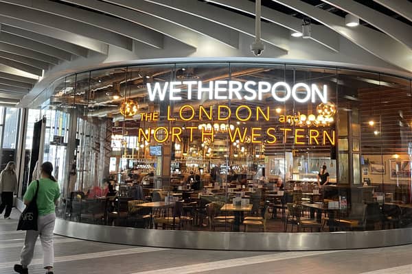 Wetherspoons pub in Birmingham New Street Rail Station