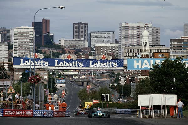 Philippe Favre drives the #13 Leyton House March 90B NM Cosworth through the streets during the FIA International F3000 Championship Halfords Birmingham Superprix race on 27th August 1990 on the streets of Birmingham, Great Britain. (Photo by Dan Smith/Getty Images)