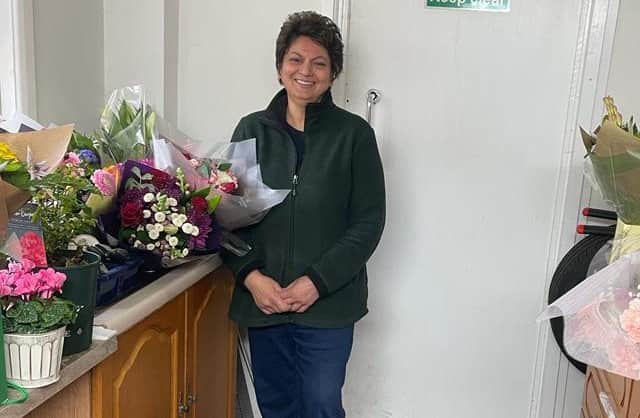 Mandy Multani retires from Lindsworth Post Office in Kings Norton, Birmingham where she has worked and lived since 1991