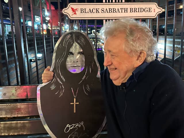 Jim hugs Ozzy on Black Sabbath bench (Photo - Graham Young)