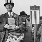 Betting tax queue in Birmingham 1926