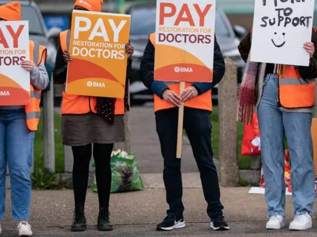 NHS doctors strikes