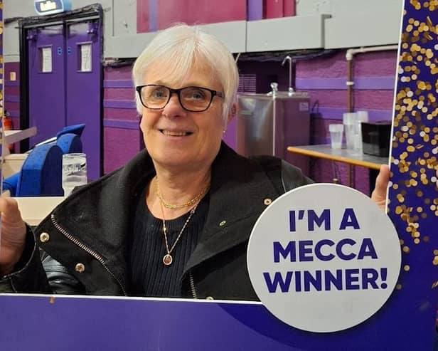 Susan wins the Mecca Bingo Jackpost in Birmingham