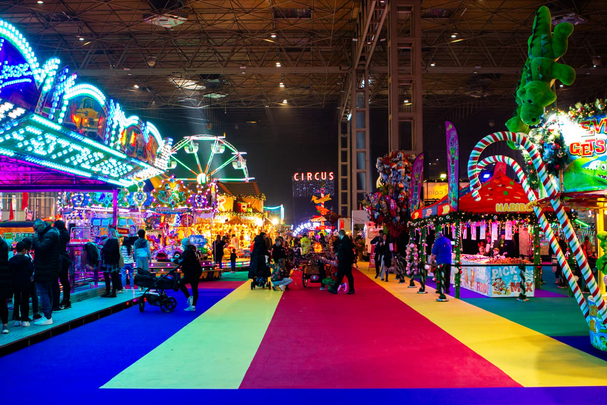 Fun Funland 18 dazzling festive photos of Winter Funland at Birmingham's NEC until ...