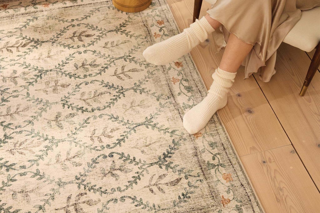 Hug Rug Review: Stylish English Garden Rug Survives Pets and Cottage Life