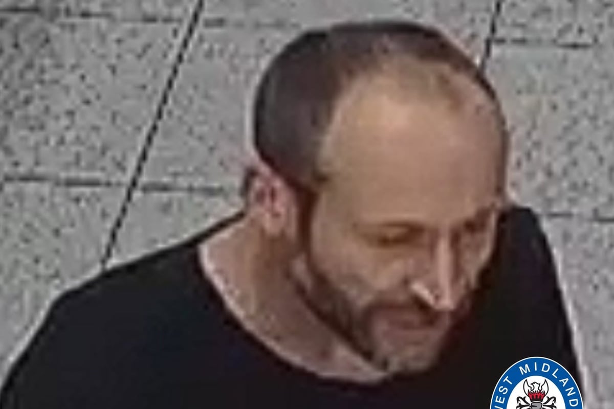 Appeal launched after robbery at Birmingham shop