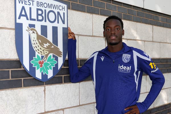 New Albion signing Rabby Nzingoula