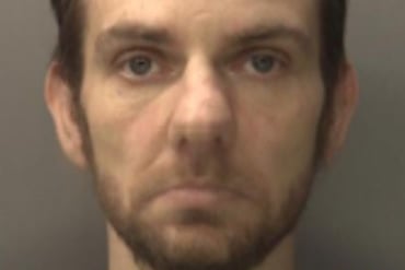 Prolific shoplifter jailed for knife threats to staff