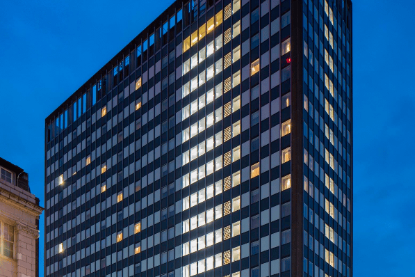 Woman Hospitalised After Fire at Birmingham Hilton Hotel Room