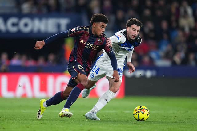Levante’s Kareem Tunde (left) on the charge. (Photo by Aitor Alcalde/Getty Images)