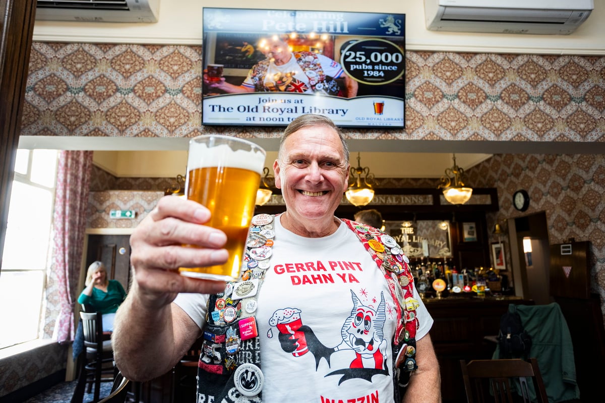 West Midlands man reaches 25,000th pub on record crawl