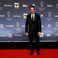 Is Aston Villa boss Unai Emery sending a message to Manchester United at Ballon D'Or awards?