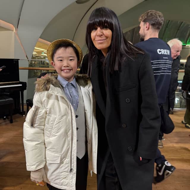 Bowen enjoyed telling Claudia Winkleman about how his gloves matched his song choice!