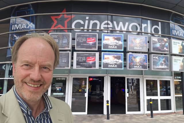 Film reviews by Graham Young